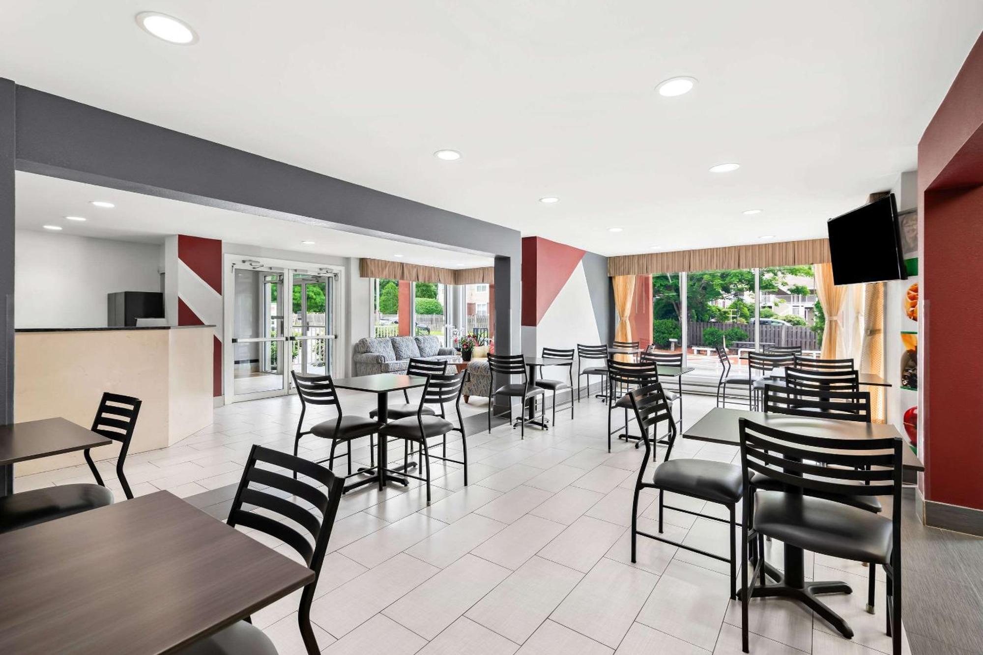 Quality Inn Merrimack - Nashua Exterior photo