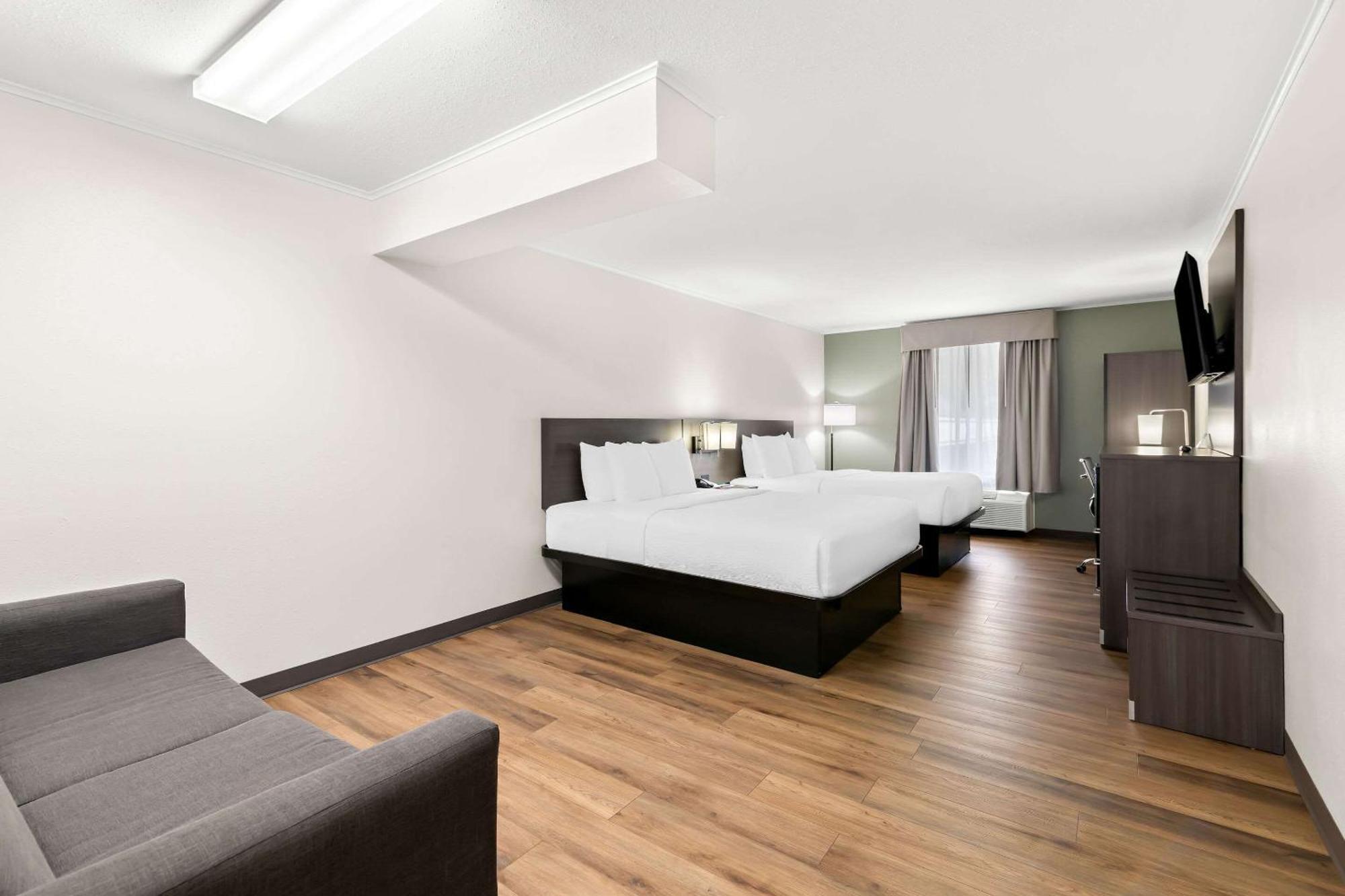 Quality Inn Merrimack - Nashua Exterior photo