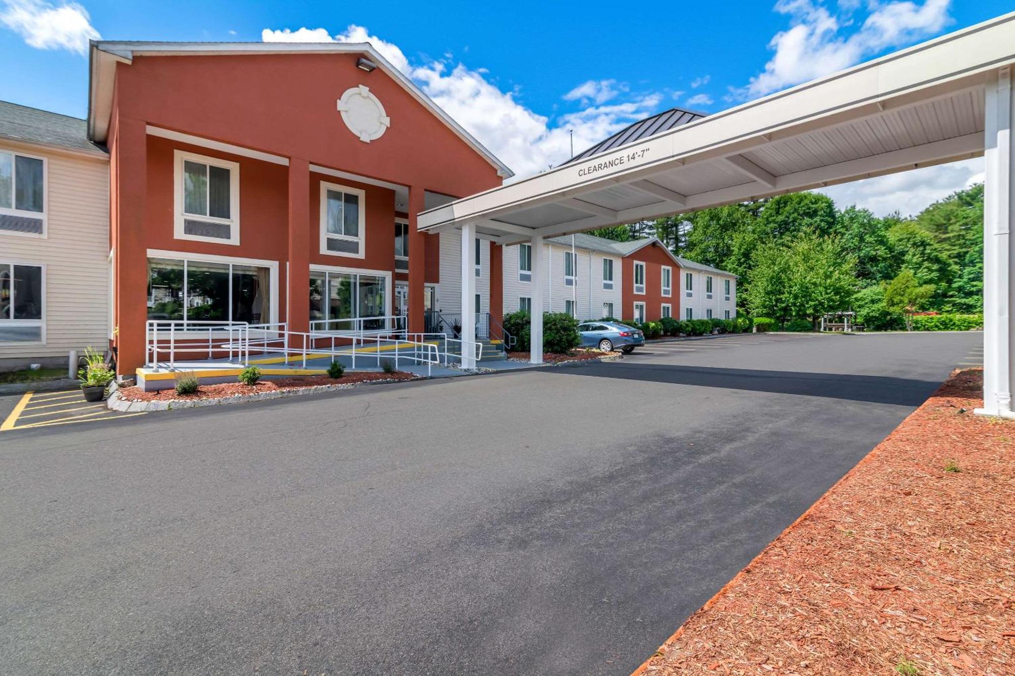 Quality Inn Merrimack - Nashua Exterior photo