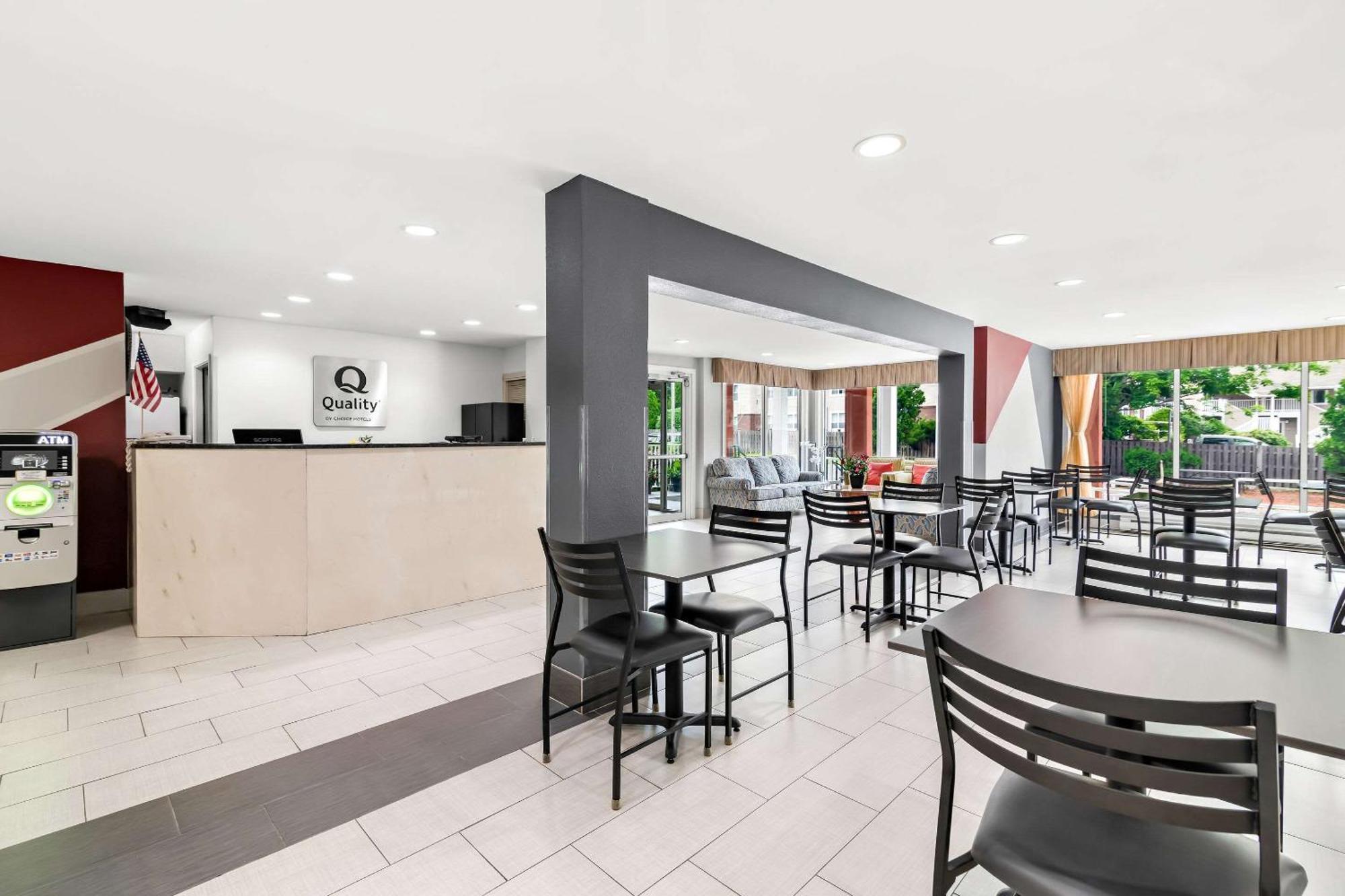 Quality Inn Merrimack - Nashua Exterior photo