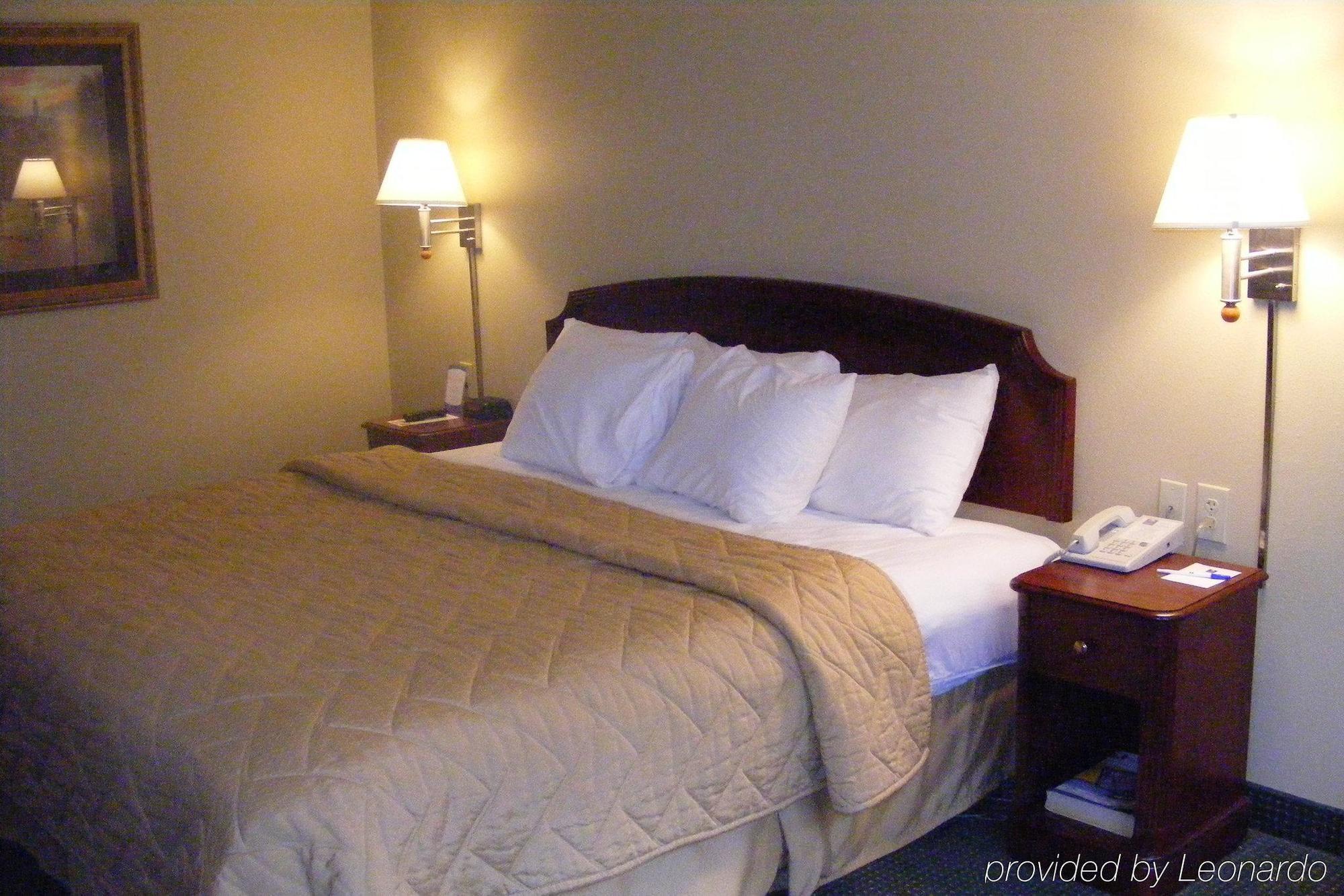 Quality Inn Merrimack - Nashua Room photo